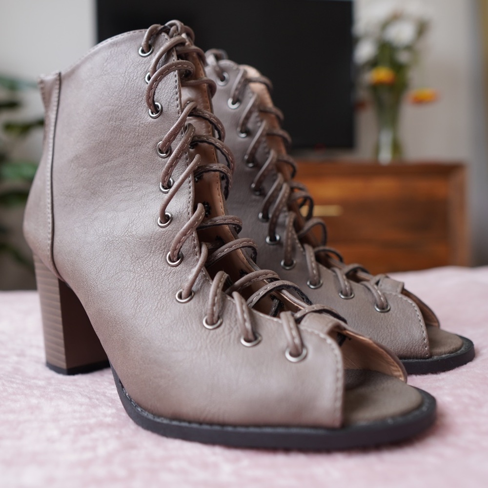Lace up heels - Nordstrom Rack